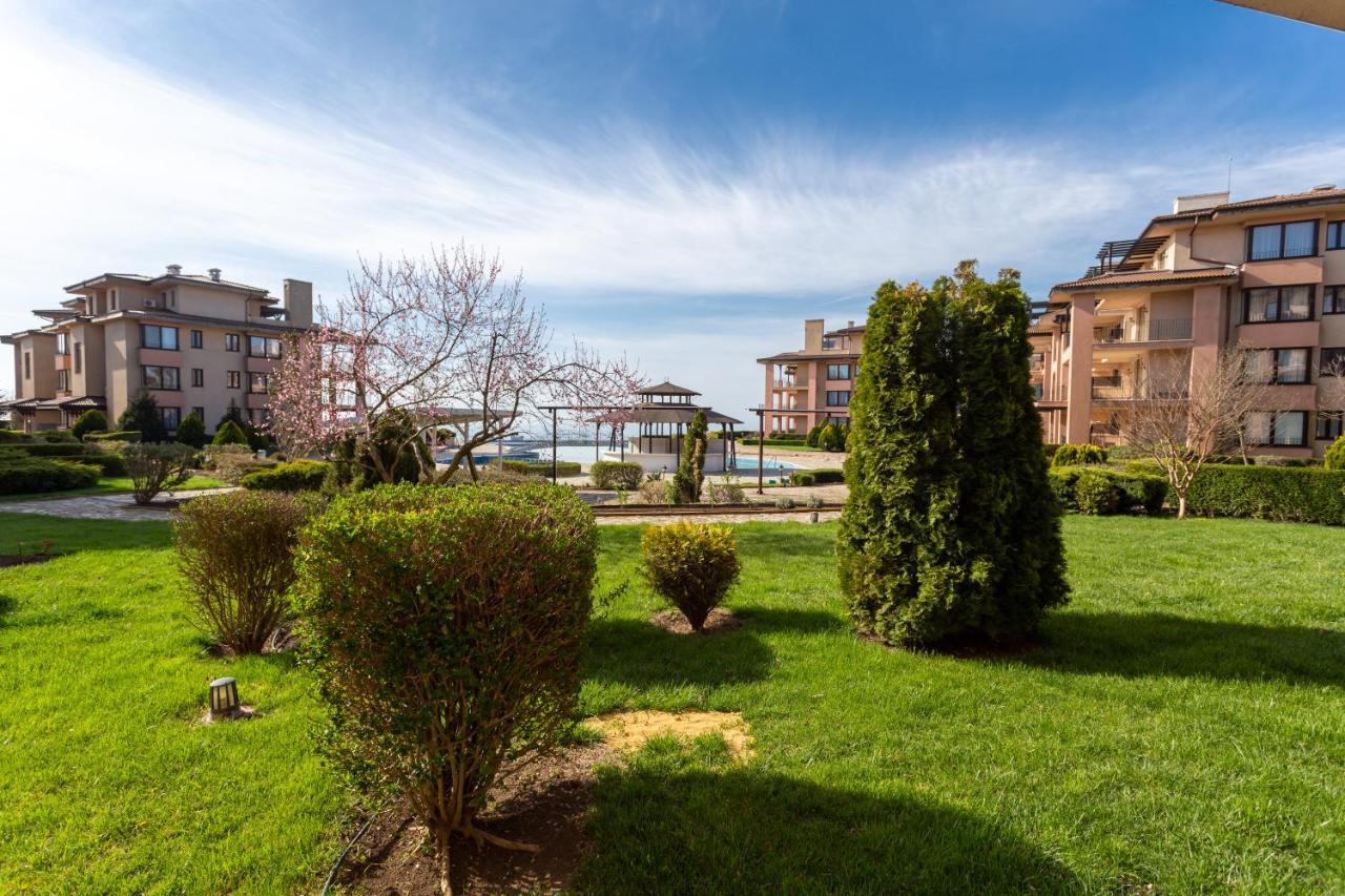Luxury Family Apartment Kaliakria Topola Exterior photo
